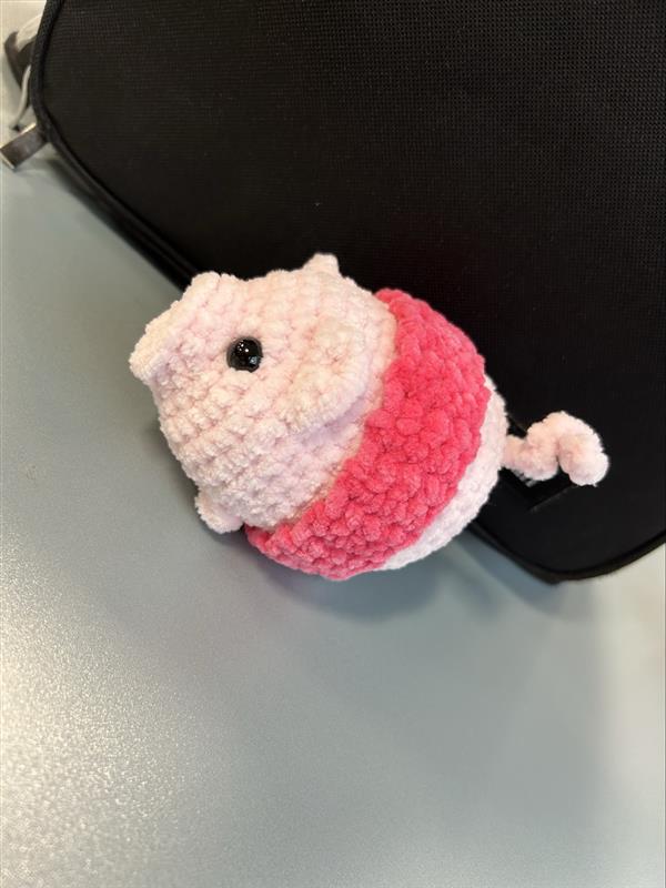 Crochet Pig in Blanket